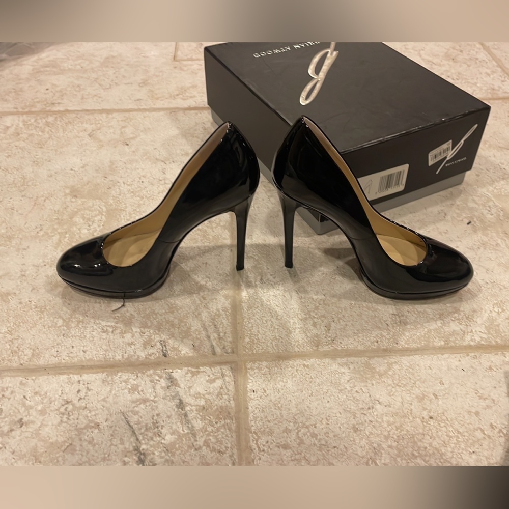 Brian Atwood patent leather rounded toe pumps